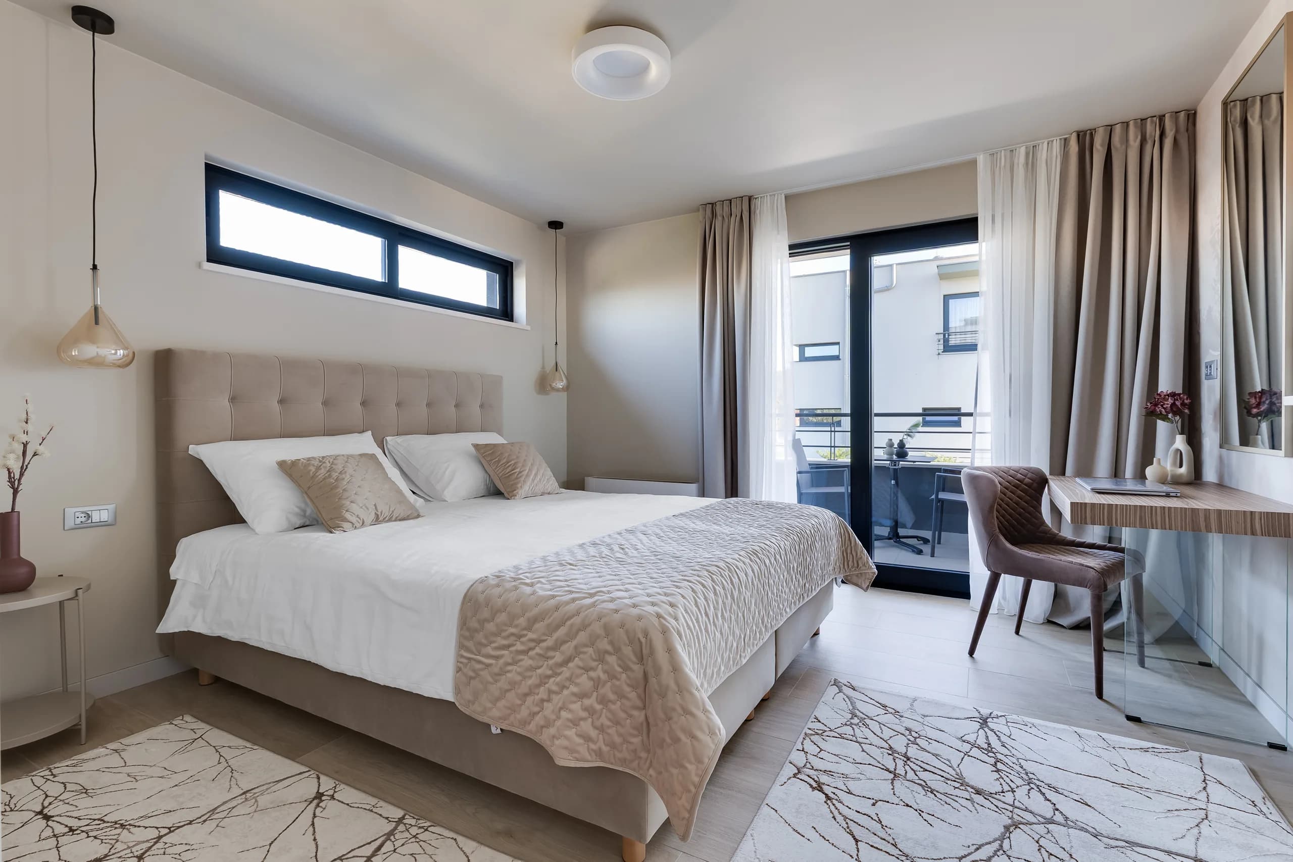 Guest bedroom with desk